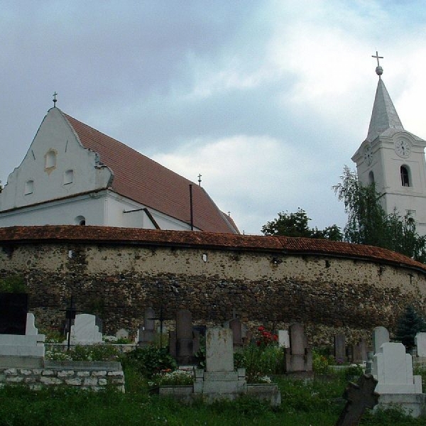 Csíkkarcfalva